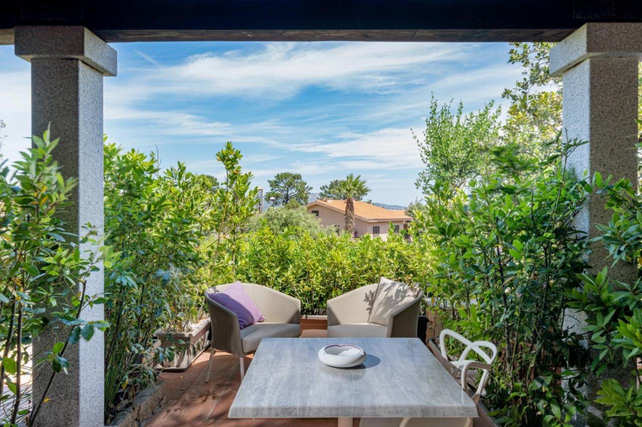Geco Di Giada Art Suites - Adult Only Porto Rotondo Exterior foto